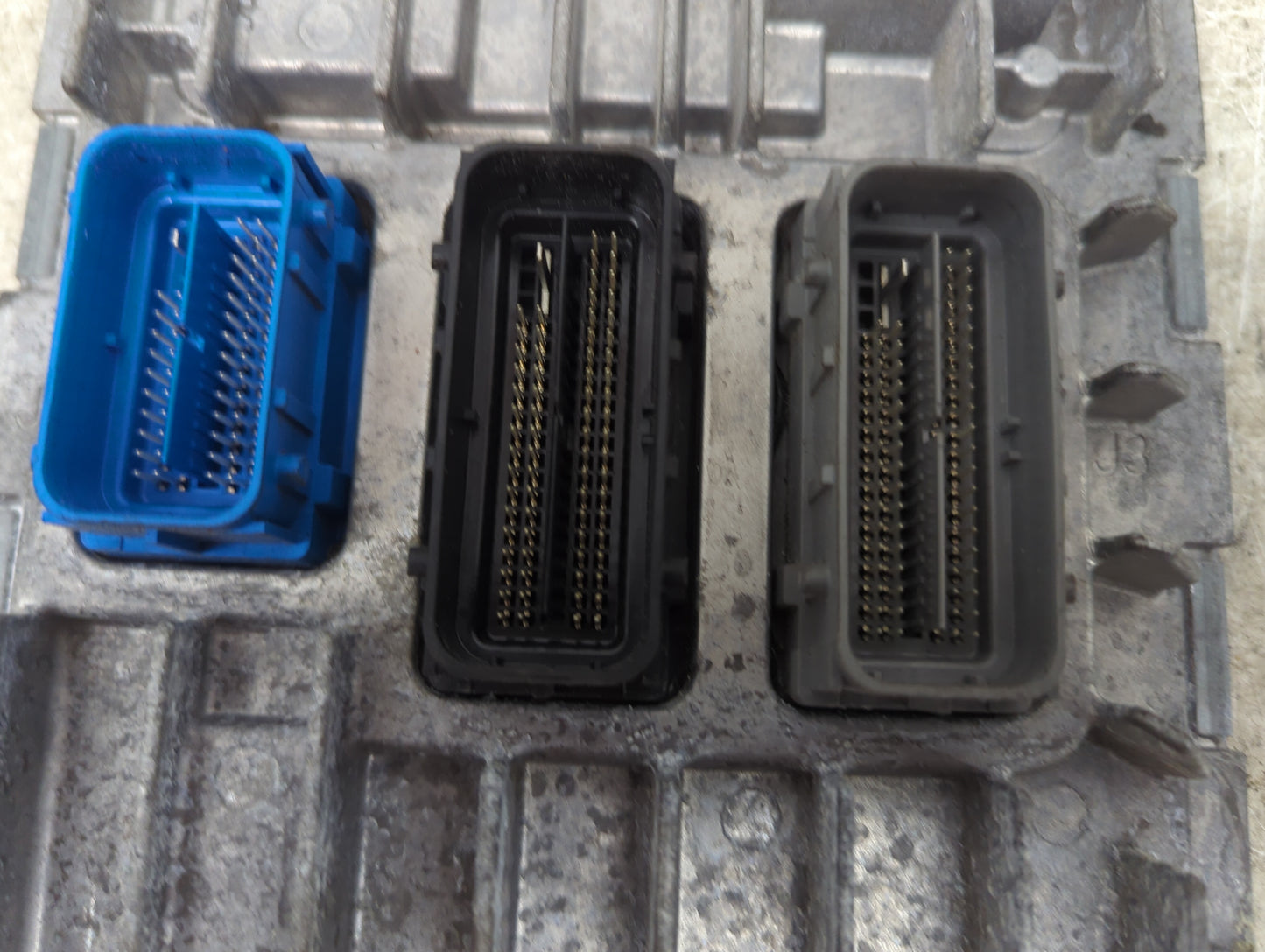 2021 Chevrolet Express 2500 PCM Engine Control Computer ECU ECM PCU OEM P/N:12727101 12725133, 116833270 Fits Fits 2019 2020