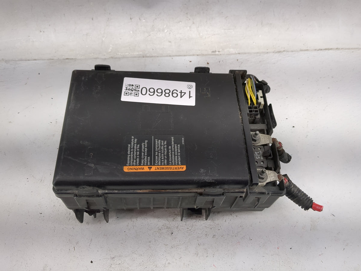 2021 Chevrolet Express 2500 Fusebox Fuse Box Panel Relay Module P/N:13500114 85104053, 85114017 Fits OEM Used Auto Parts - O