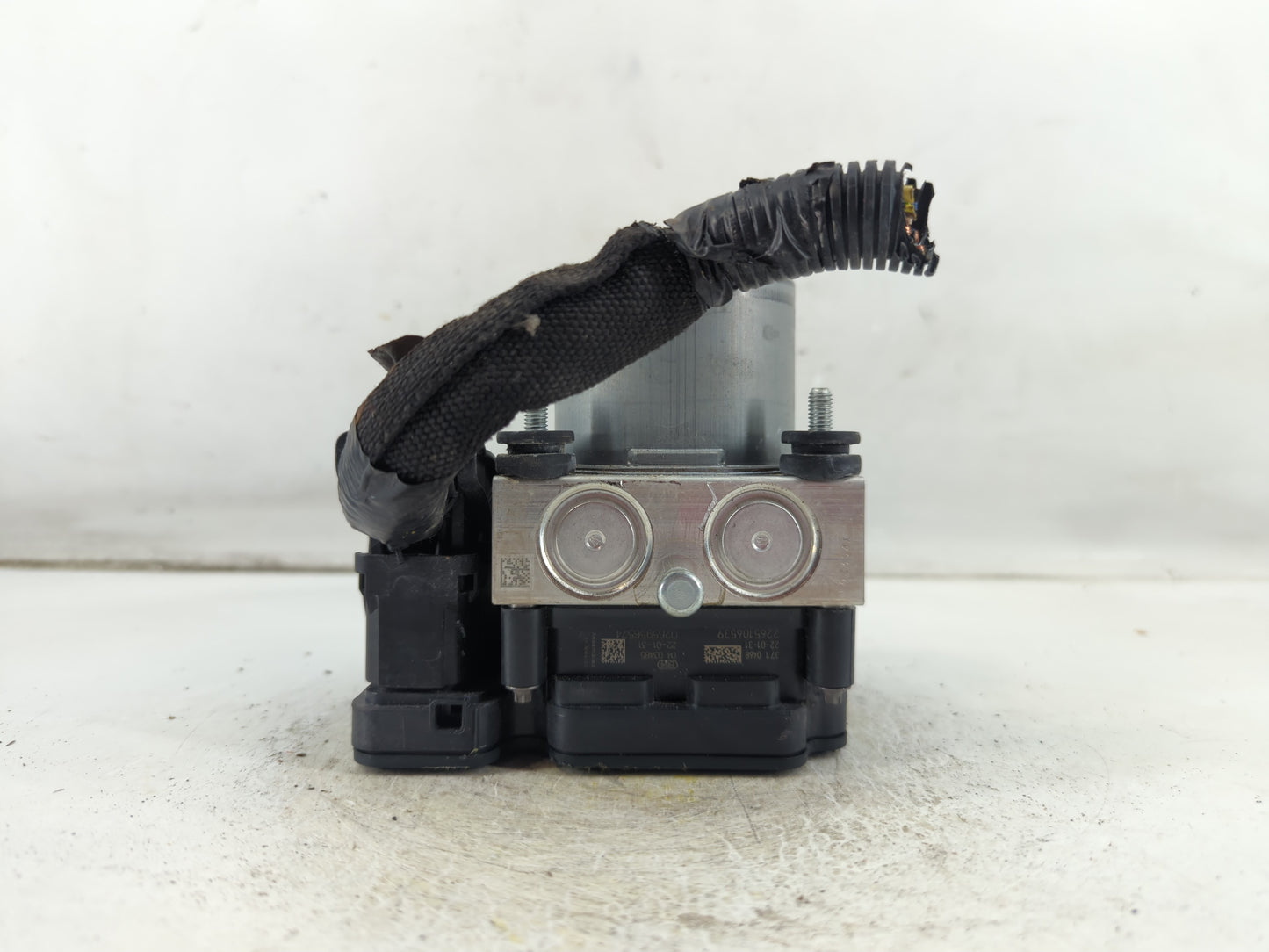 2019-2021 Chevrolet Malibu ABS Pump Control Module Replacement P/N:065055766 Fits Fits 2019 2020 2021 OEM Used Auto Parts - 