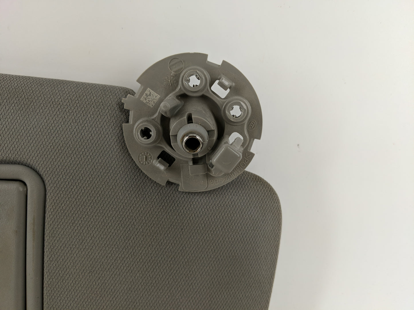 2016-2021 Chevrolet Malibu Sun Visor Shade Replacement Passenger Right Mirror Fits Fits 2016 2017 2018 2019 2020 2021 OEM Us