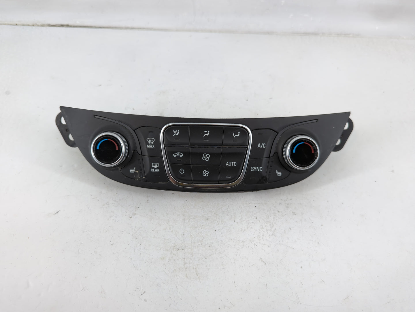 2018-2021 Chevrolet Malibu Climate Control Module Temperature AC/Heater Replacement P/N:84684288 Fits Fits 2018 2019 2020 20