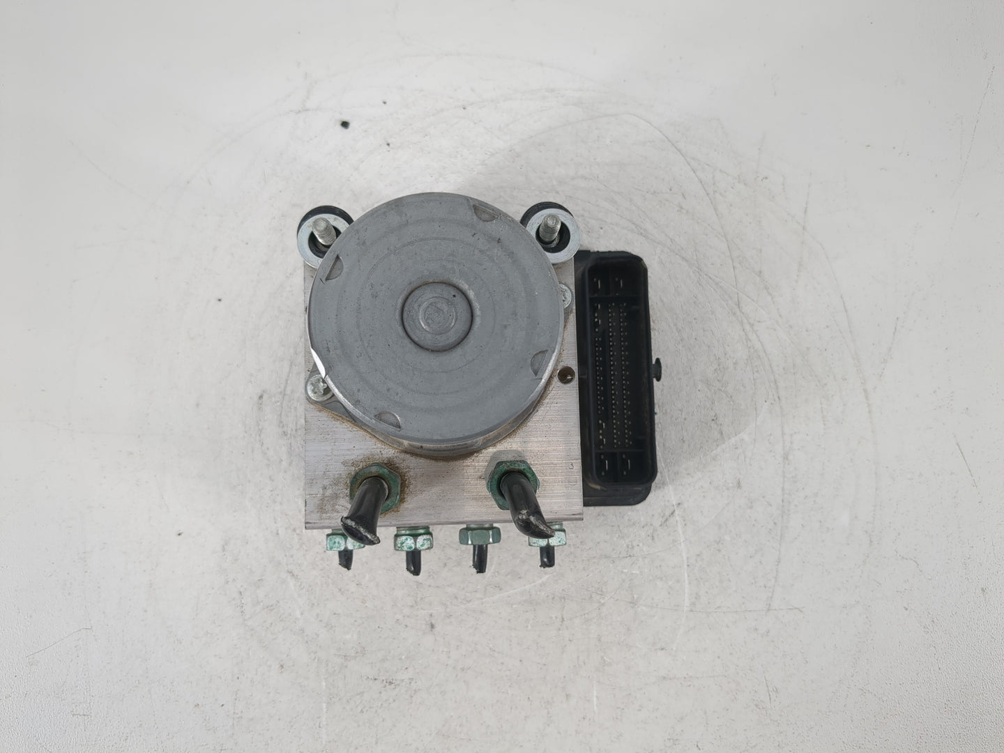 2019-2021 Chevrolet Malibu ABS Pump Control Module Replacement P/N:065055766 4277 6698 Fits Fits 2019 2020 2021 OEM Used Aut