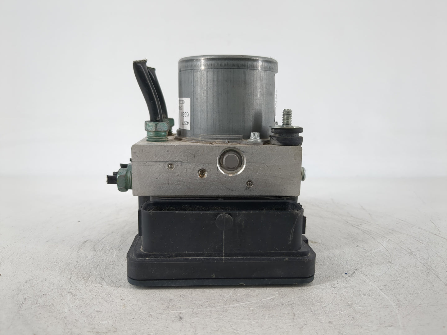 2019-2021 Chevrolet Malibu ABS Pump Control Module Replacement P/N:065055766 4277 6698 Fits Fits 2019 2020 2021 OEM Used Aut