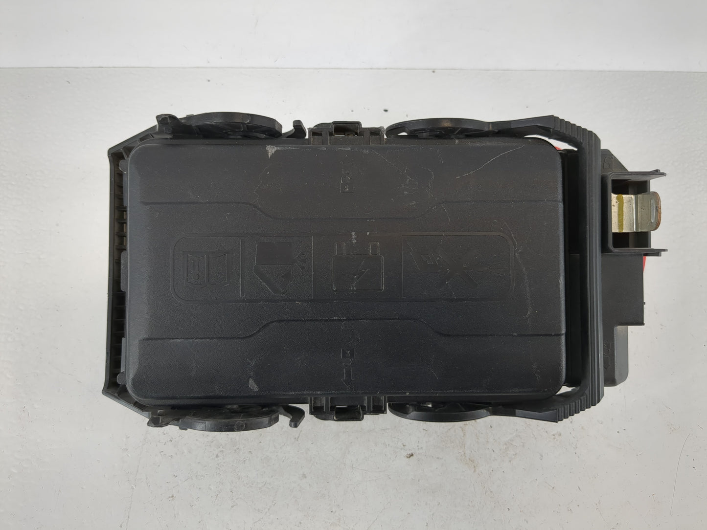 2022 Chevrolet Malibu Fusebox Fuse Box Panel Relay Module P/N:84950508 Fits OEM Used Auto Parts - Oemusedautoparts1.com