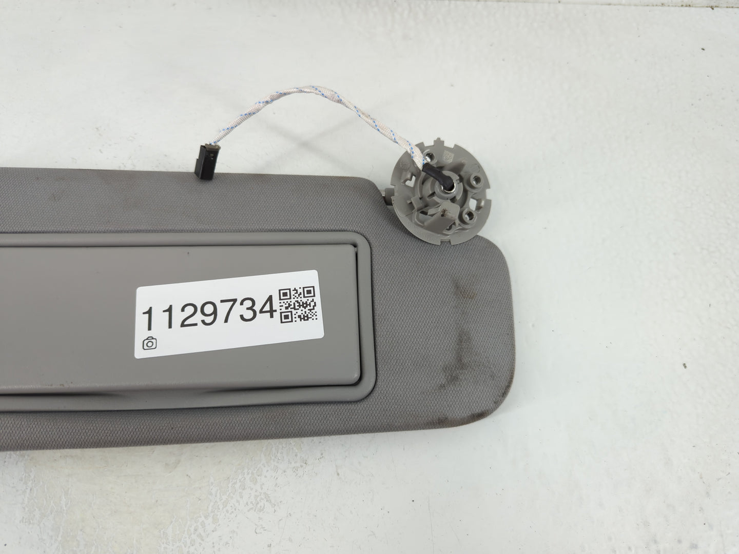 2016-2021 Chevrolet Malibu Sun Visor Shade Replacement Passenger Right Mirror Fits Fits 2016 2017 2018 2019 2020 2021 OEM Us