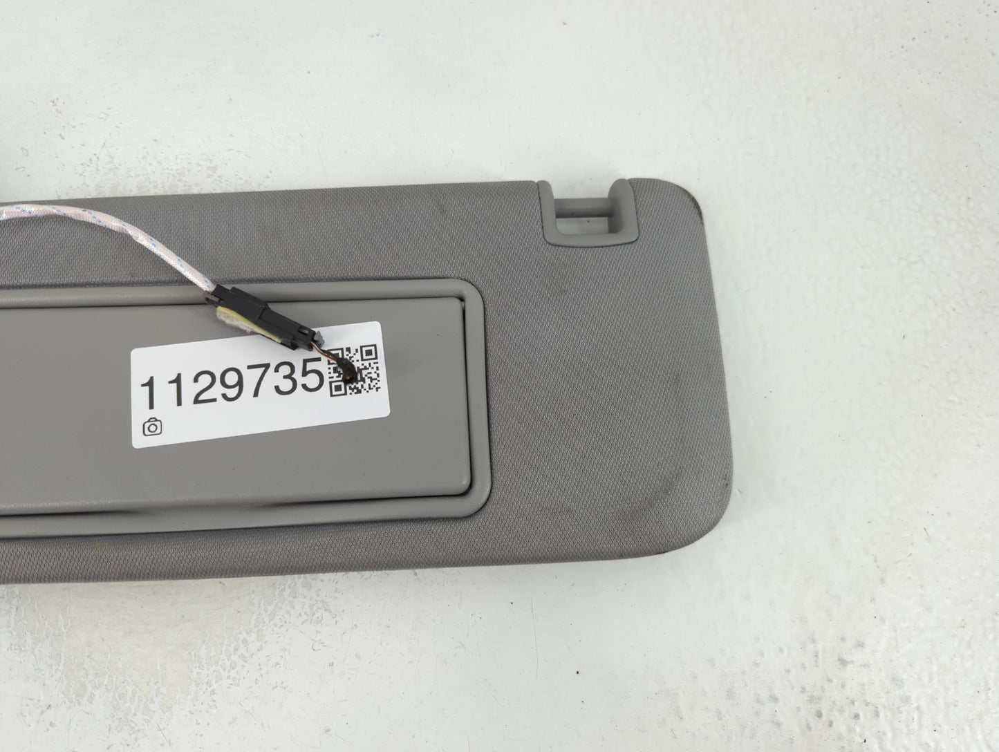 2016-2021 Chevrolet Malibu Sun Visor Shade Replacement Driver Left Mirror Fits Fits 2016 2017 2018 2019 2020 2021 OEM Used A