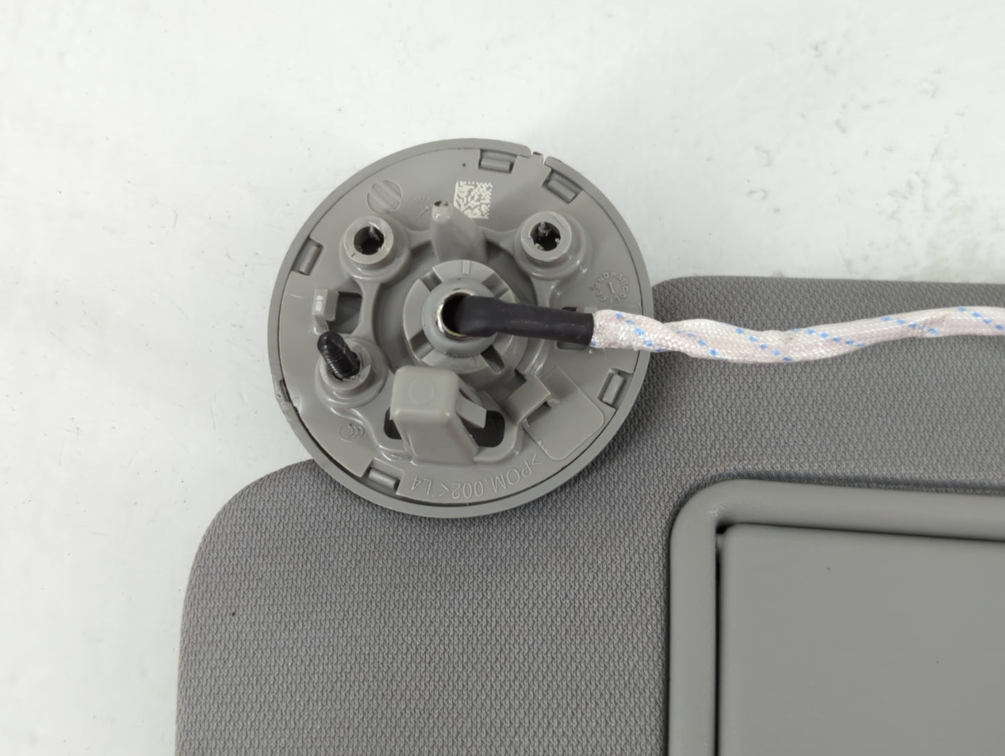 2016-2021 Chevrolet Malibu Sun Visor Shade Replacement Driver Left Mirror Fits Fits 2016 2017 2018 2019 2020 2021 OEM Used A