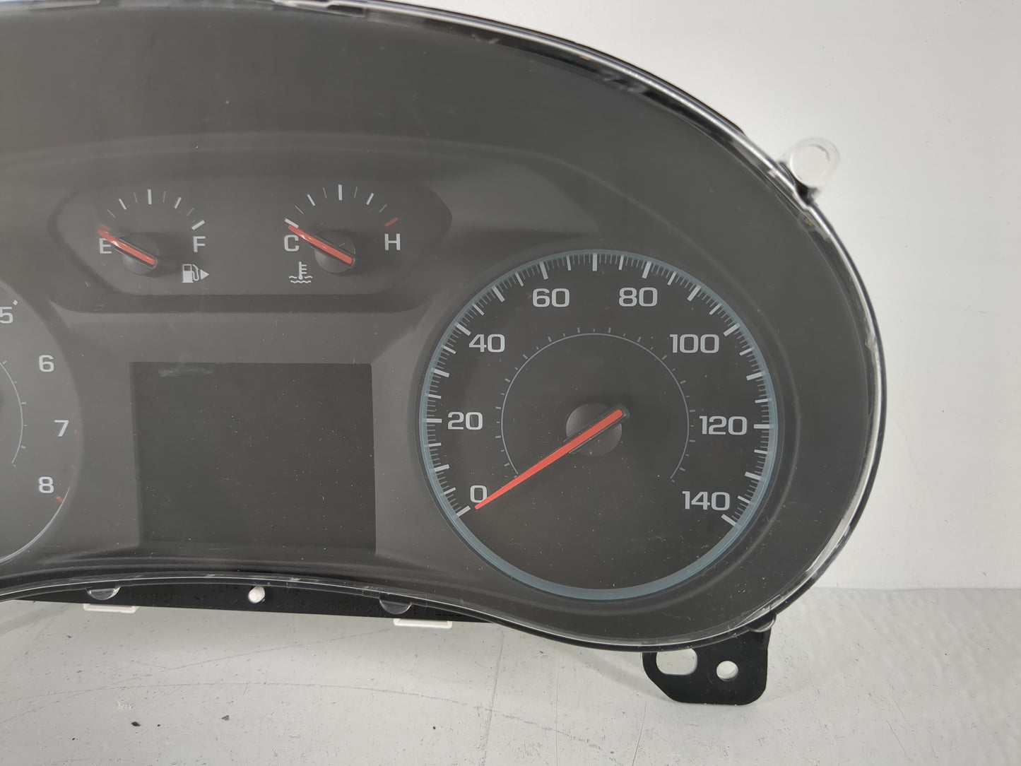 2022 Chevrolet Malibu Instrument Cluster Speedometer Gauges P/N:42786792 Fits OEM Used Auto Parts - Oemusedautoparts1.com