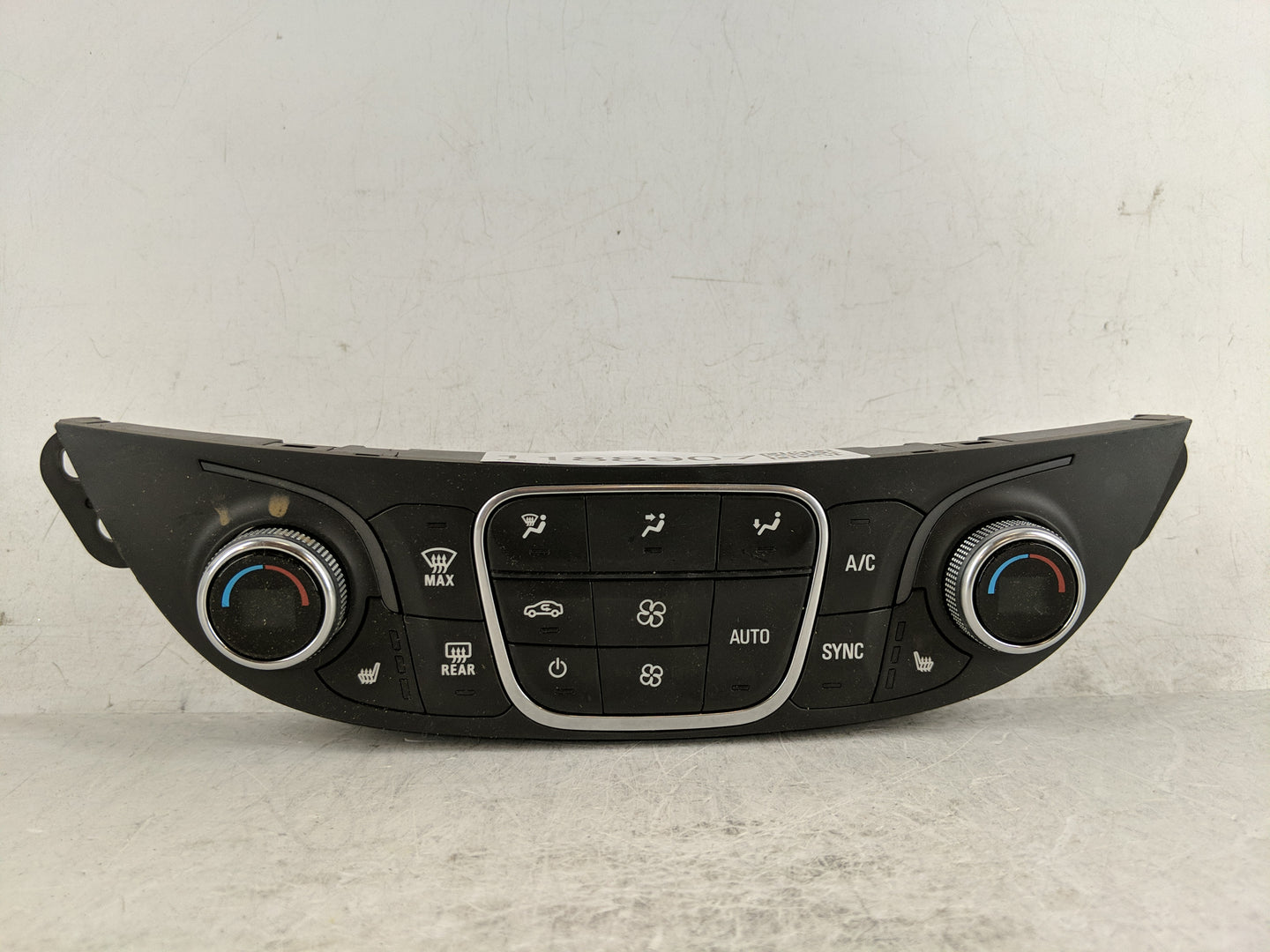 2018-2021 Chevrolet Malibu Climate Control Module Temperature AC/Heater Replacement P/N:84684288 Fits Fits 2018 2019 2020 20