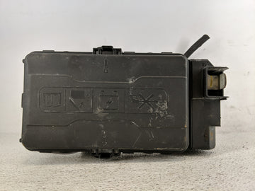 2022 Chevrolet Malibu Fusebox Fuse Box Panel Relay Module P/N:84950508 Fits OEM Used Auto Parts - Oemusedautoparts1.com