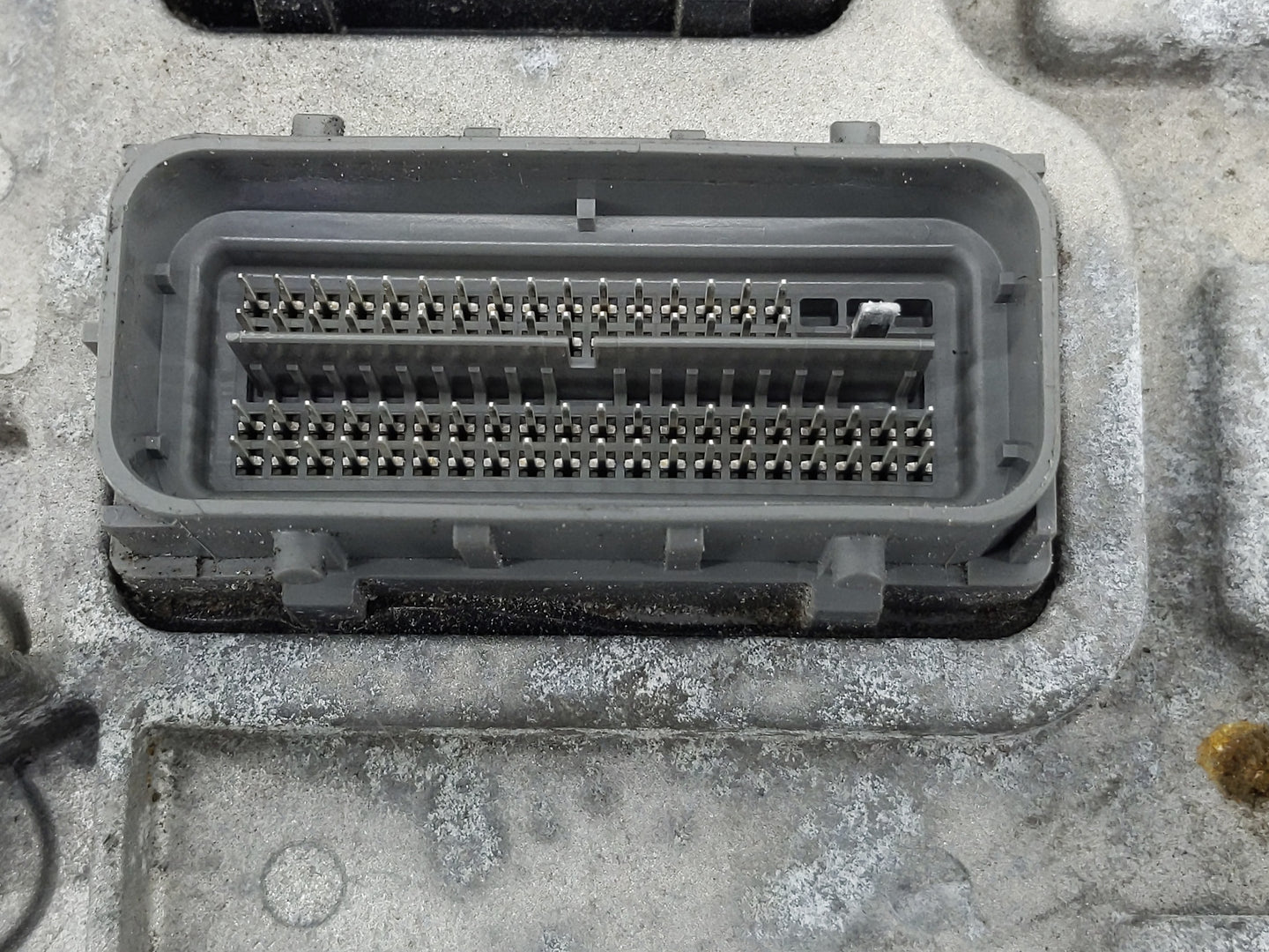 2020-2021 Chevrolet Malibu PCM Engine Control Computer ECU ECM PCU OEM P/N:116833270 12718932 Fits Fits 2020 2021 2022 OEM U