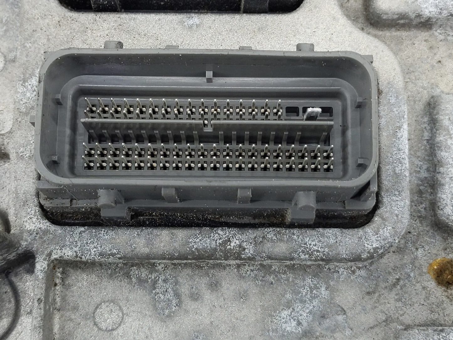 2020-2021 Chevrolet Malibu PCM Engine Control Computer ECU ECM PCU OEM P/N:116833270 12718932 Fits Fits 2020 2021 2022 OEM U