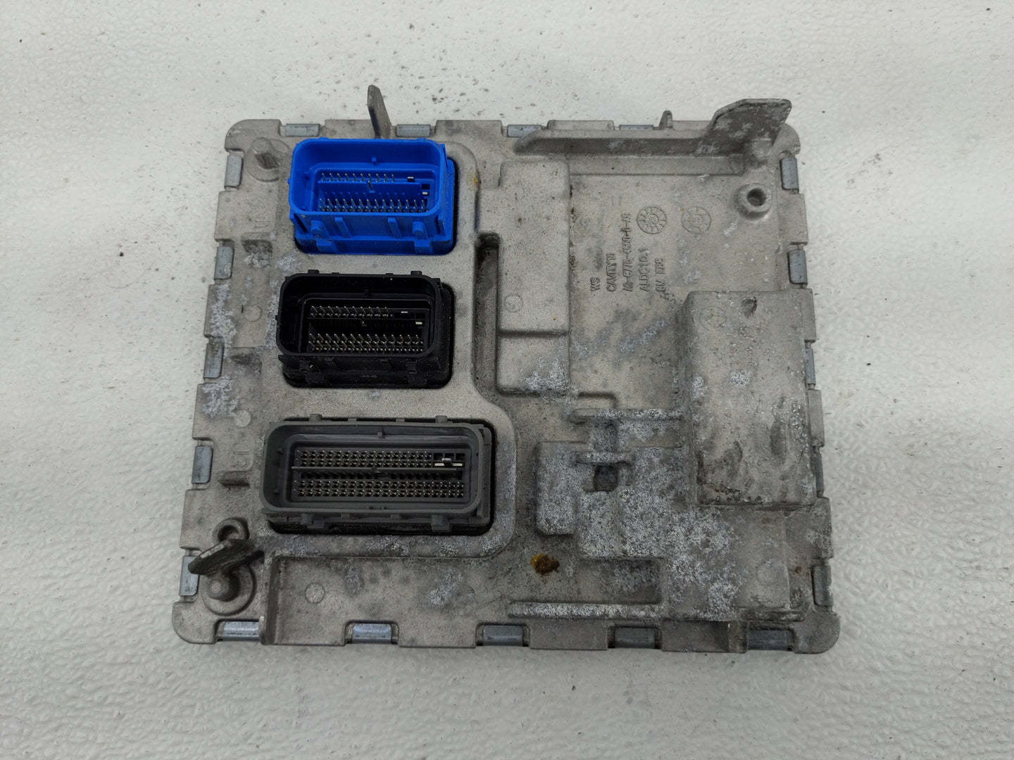 2020-2021 Chevrolet Malibu PCM Engine Control Computer ECU ECM PCU OEM P/N:116833270 12718932 Fits Fits 2020 2021 2022 OEM U