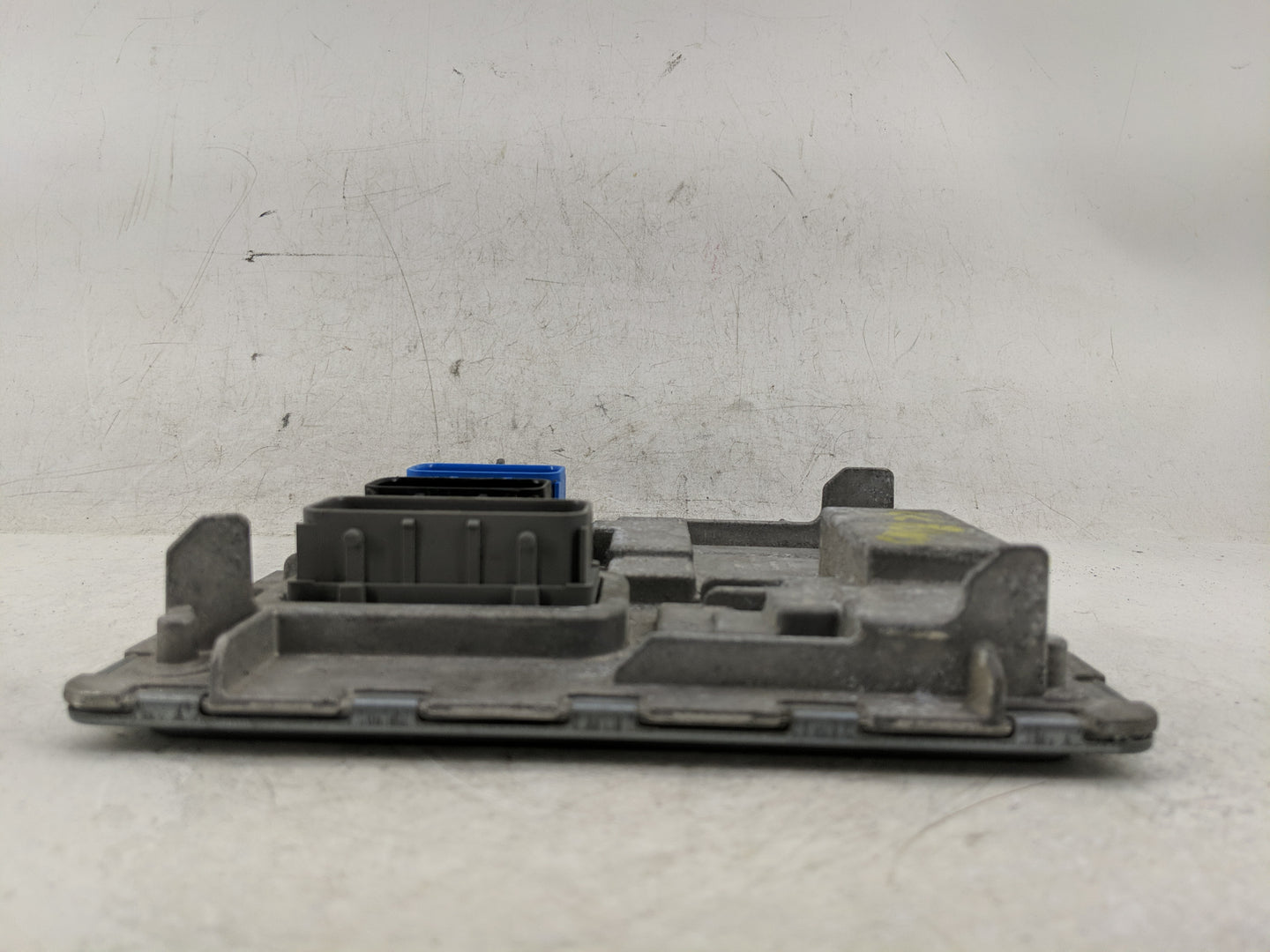 2020-2021 Chevrolet Malibu PCM Engine Control Computer ECU ECM PCU OEM P/N:12718932 Fits Fits 2020 2021 2022 OEM Used Auto P