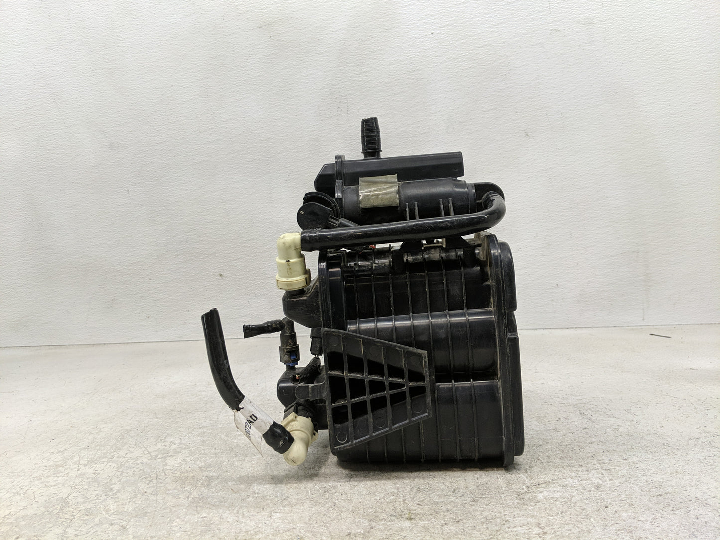 2022 Chevrolet Malibu Fuel Vapor Charcoal Canister 1261428 - Oemusedautoparts1.com