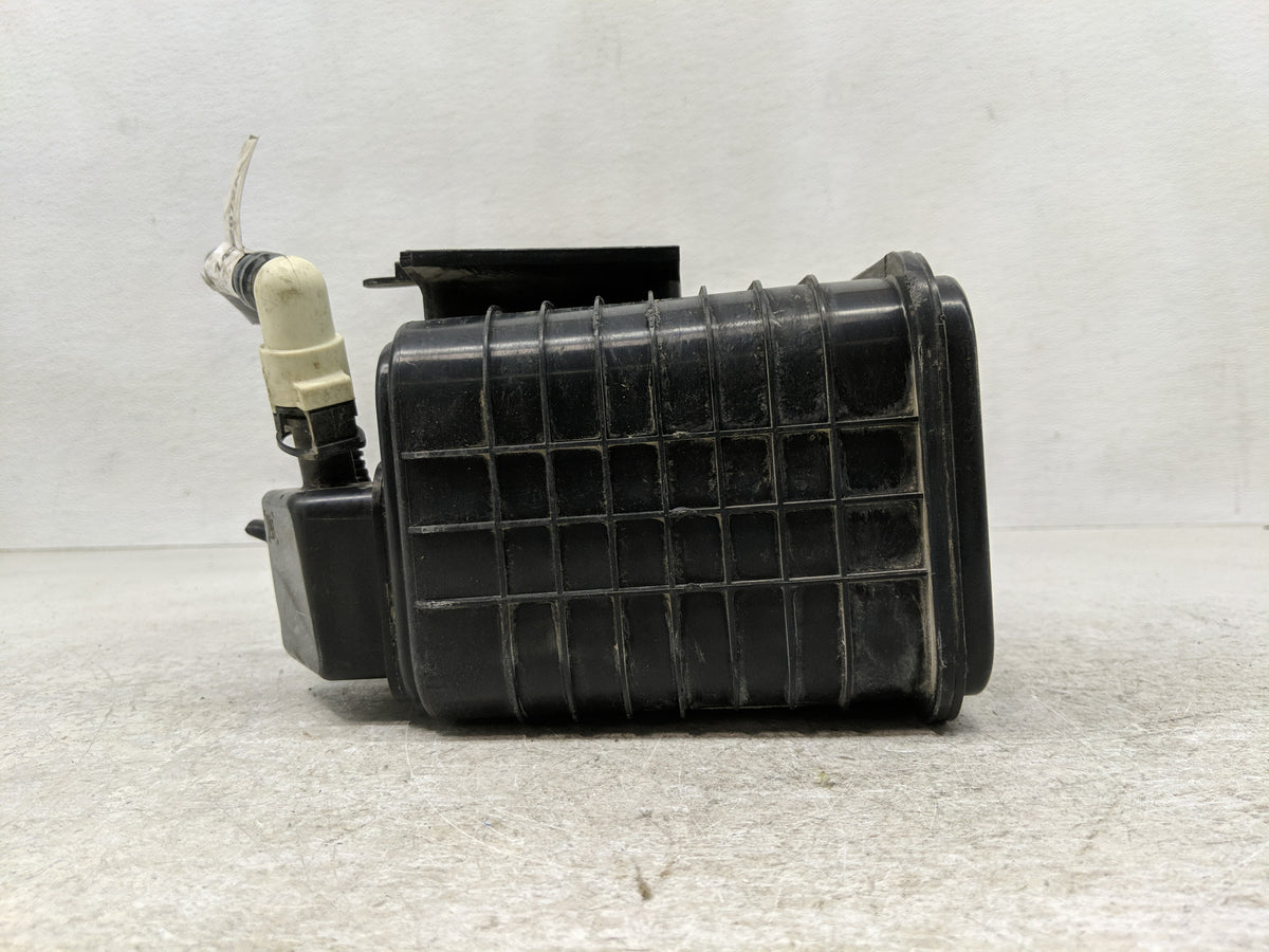2022 Chevrolet Malibu Fuel Vapor Charcoal Canister 1261428 - Oemusedautoparts1.com