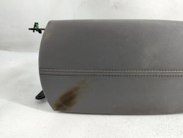 2022 Chevrolet Malibu Center Console Armrest Cover Lid P/N:02329B Fits OEM Used Auto Parts