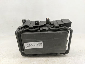 compare product 2022 Chevrolet Malibu Fusebox Fuse Box Panel Relay Module P/N:84950508 Fits OEM Used Auto Parts