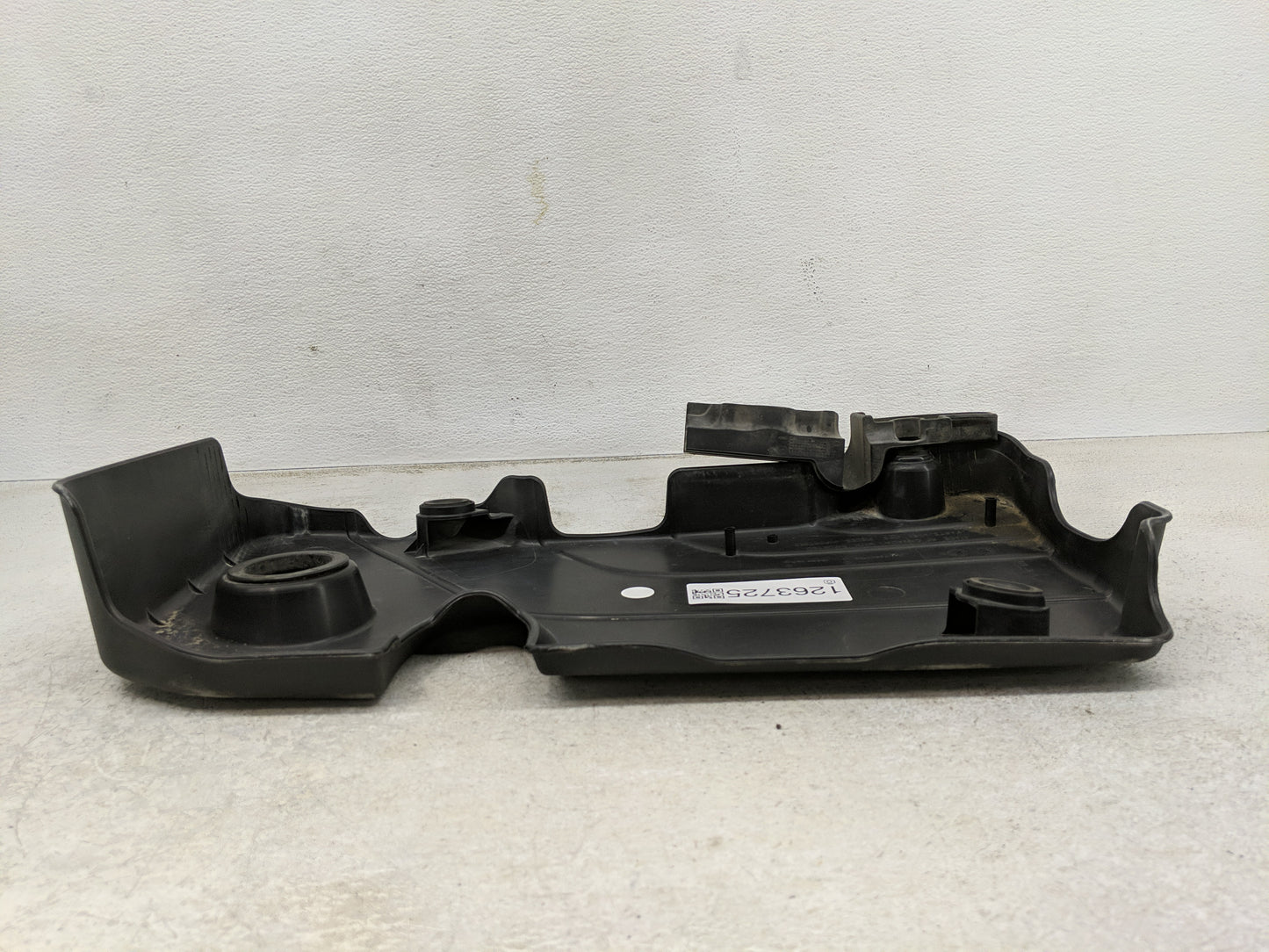 2022 Chevrolet Malibu Engine Cover - Oemusedautoparts1.com