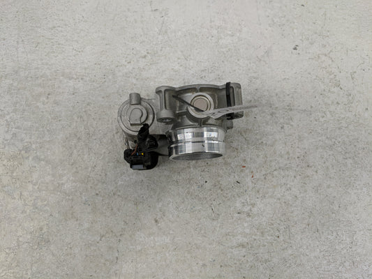 2016-2021 Chevrolet Malibu Throttle Body Fits Fits 2016 2017 2018 2019 2020 2021 2022 OEM Used Auto Parts