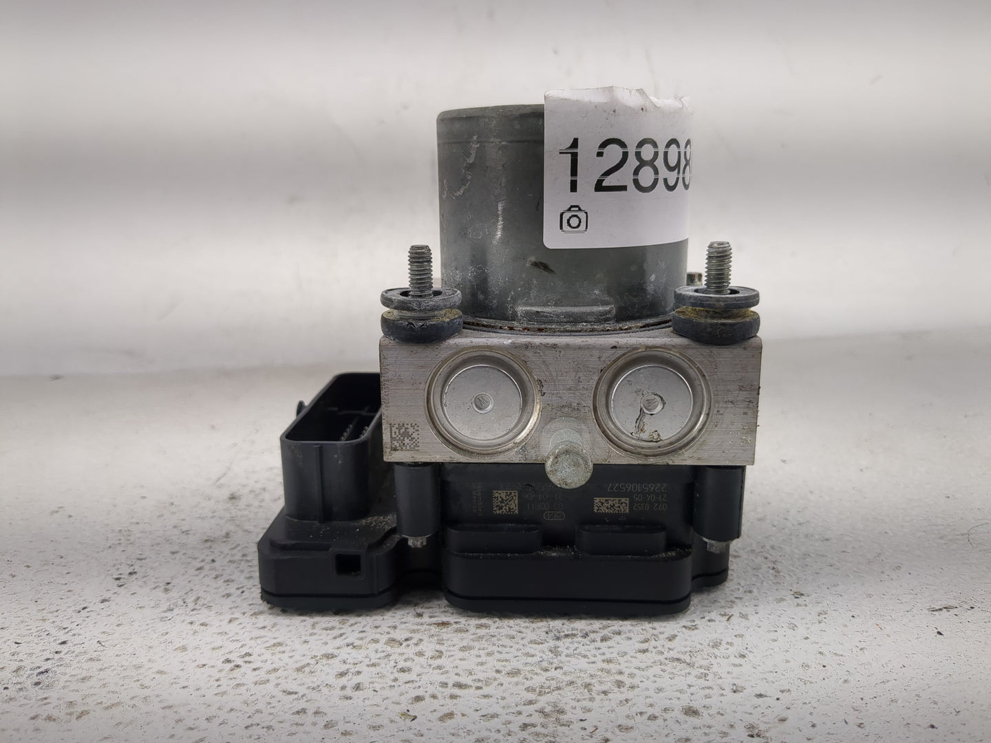 2019-2021 Chevrolet Malibu ABS Pump Control Module Replacement P/N:065055766 8476 7280 Fits Fits 2019 2020 2021 OEM Used Aut