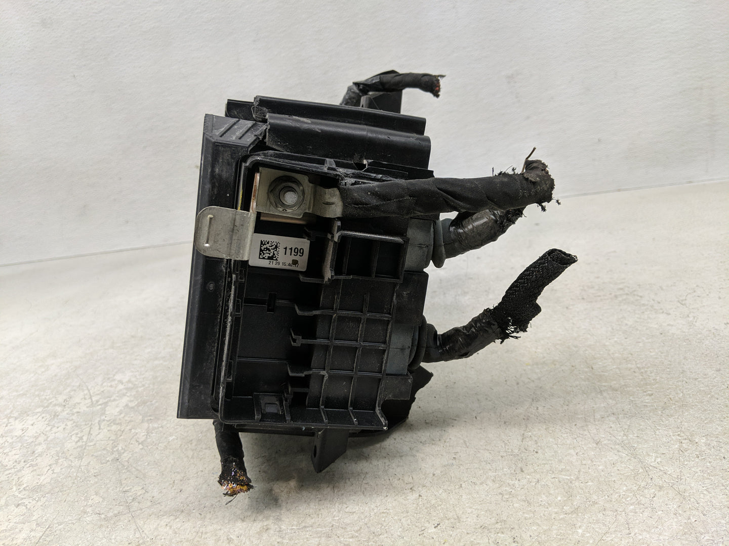 2022 Chevrolet Malibu Fusebox Fuse Box Panel Relay Module P/N:84950508 Fits OEM Used Auto Parts - Oemusedautoparts1.com