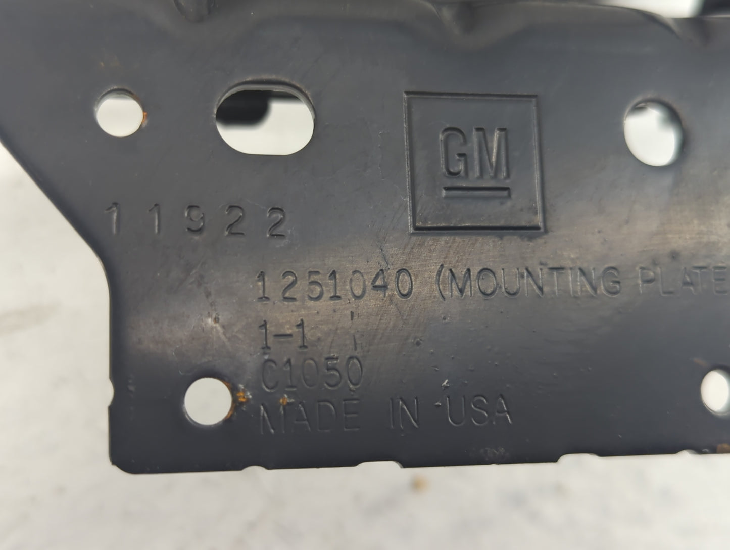 2022 Chevrolet Malibu Center Console Armrest Cover Lid P/N:1251040 Fits OEM Used Auto Parts - Oemusedautoparts1.com