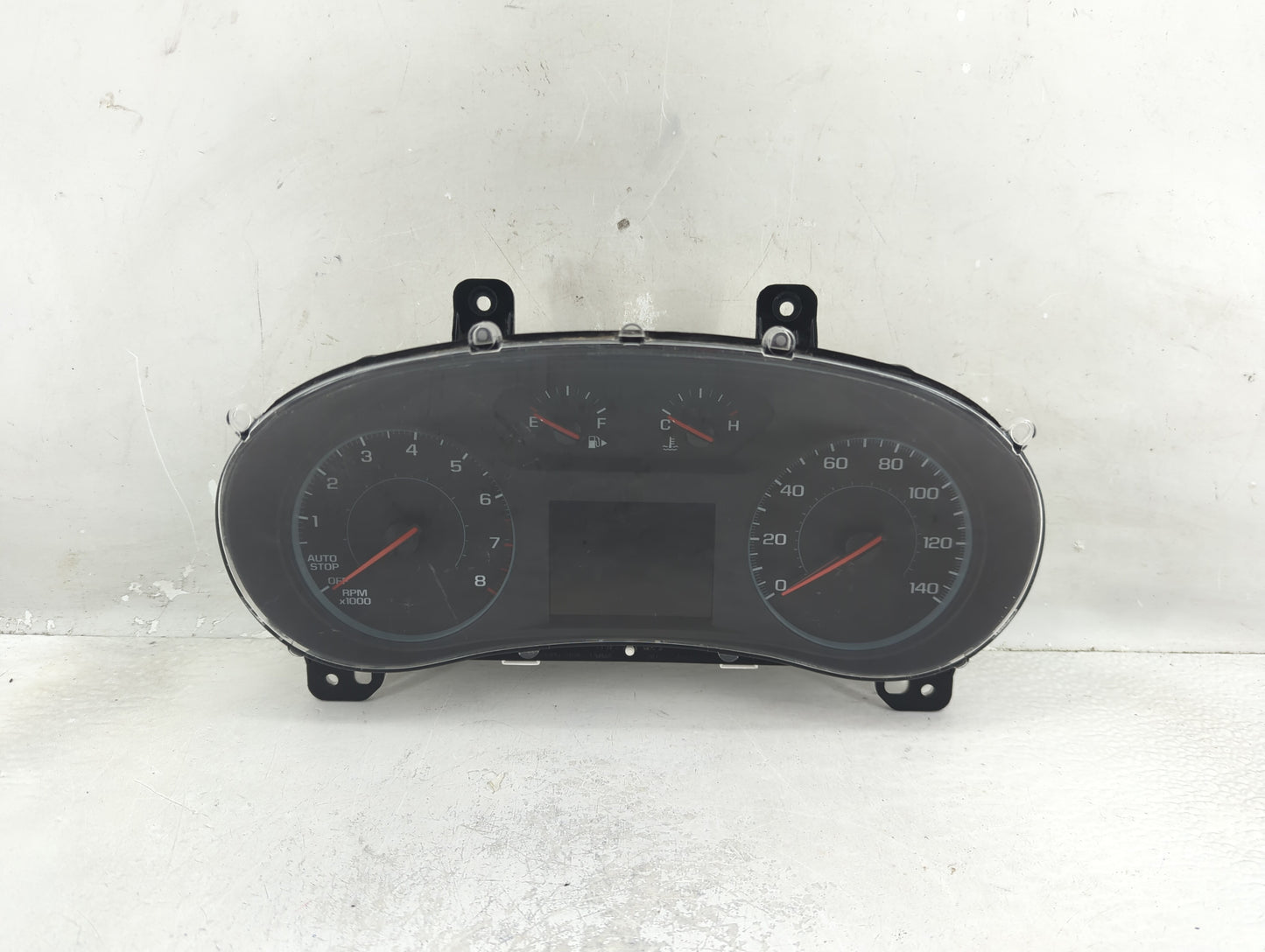 2022 Chevrolet Malibu Instrument Cluster Speedometer Gauges P/N:812610798 42786792 Fits OEM Used Auto Parts - Oemusedautopar
