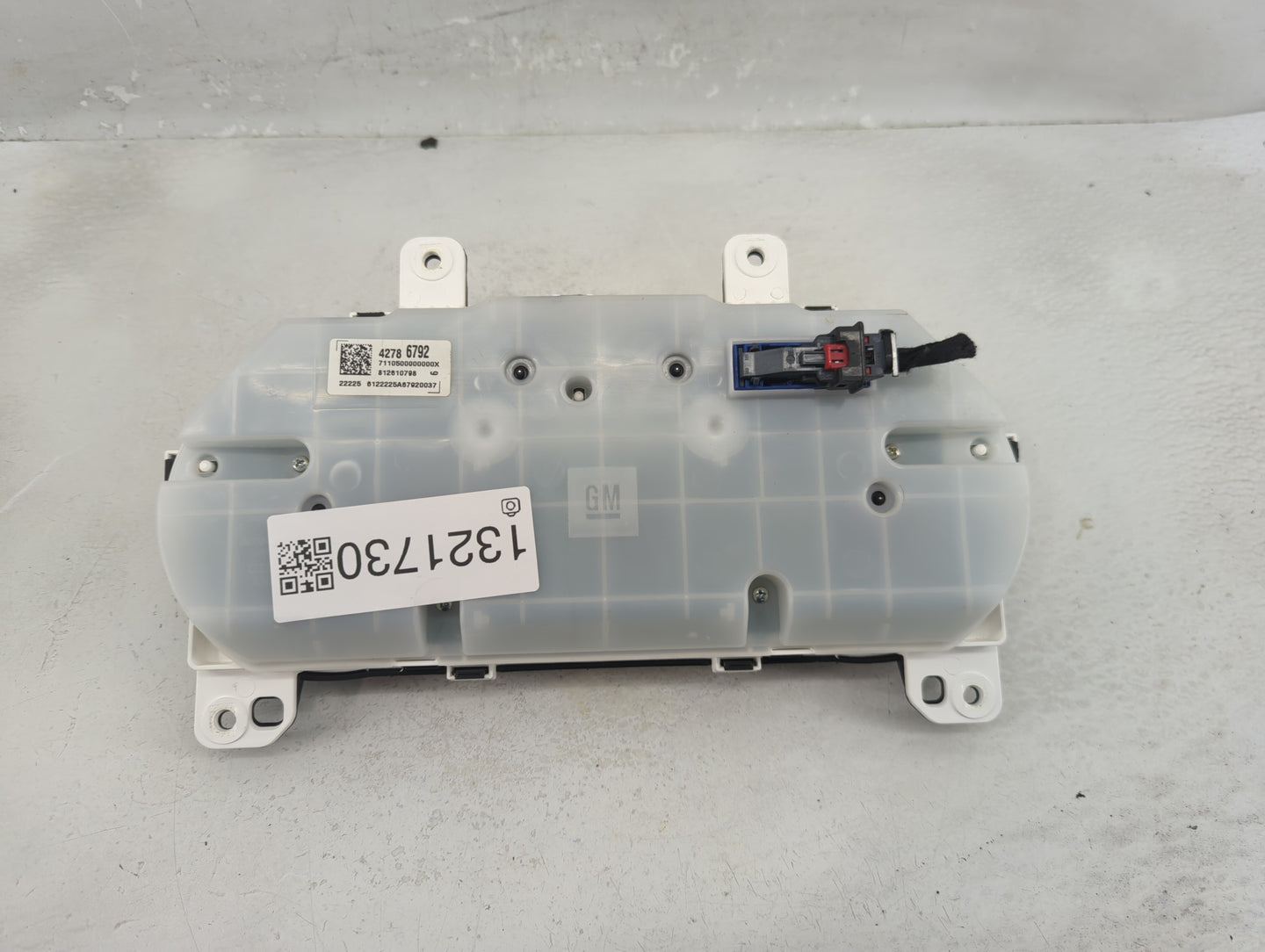 2022 Chevrolet Malibu Instrument Cluster Speedometer Gauges P/N:812610798 42786792 Fits OEM Used Auto Parts - Oemusedautopar