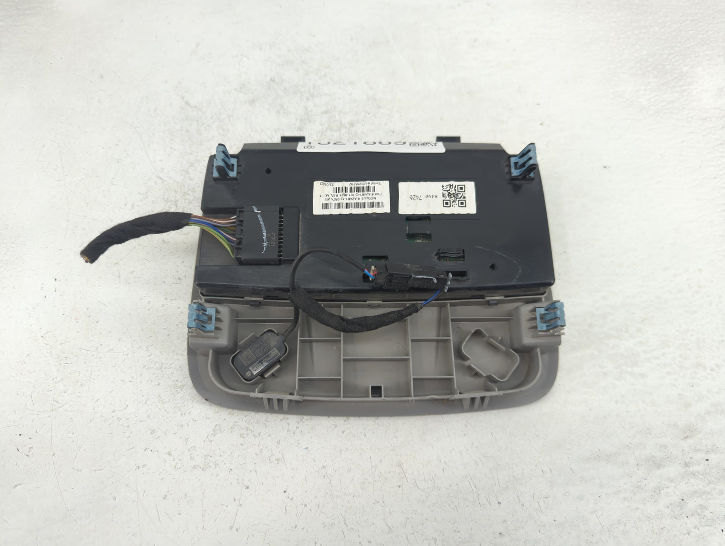 2016-2021 Chevrolet Malibu Overhead Roof Console 1321869 - Oemusedautoparts1.com