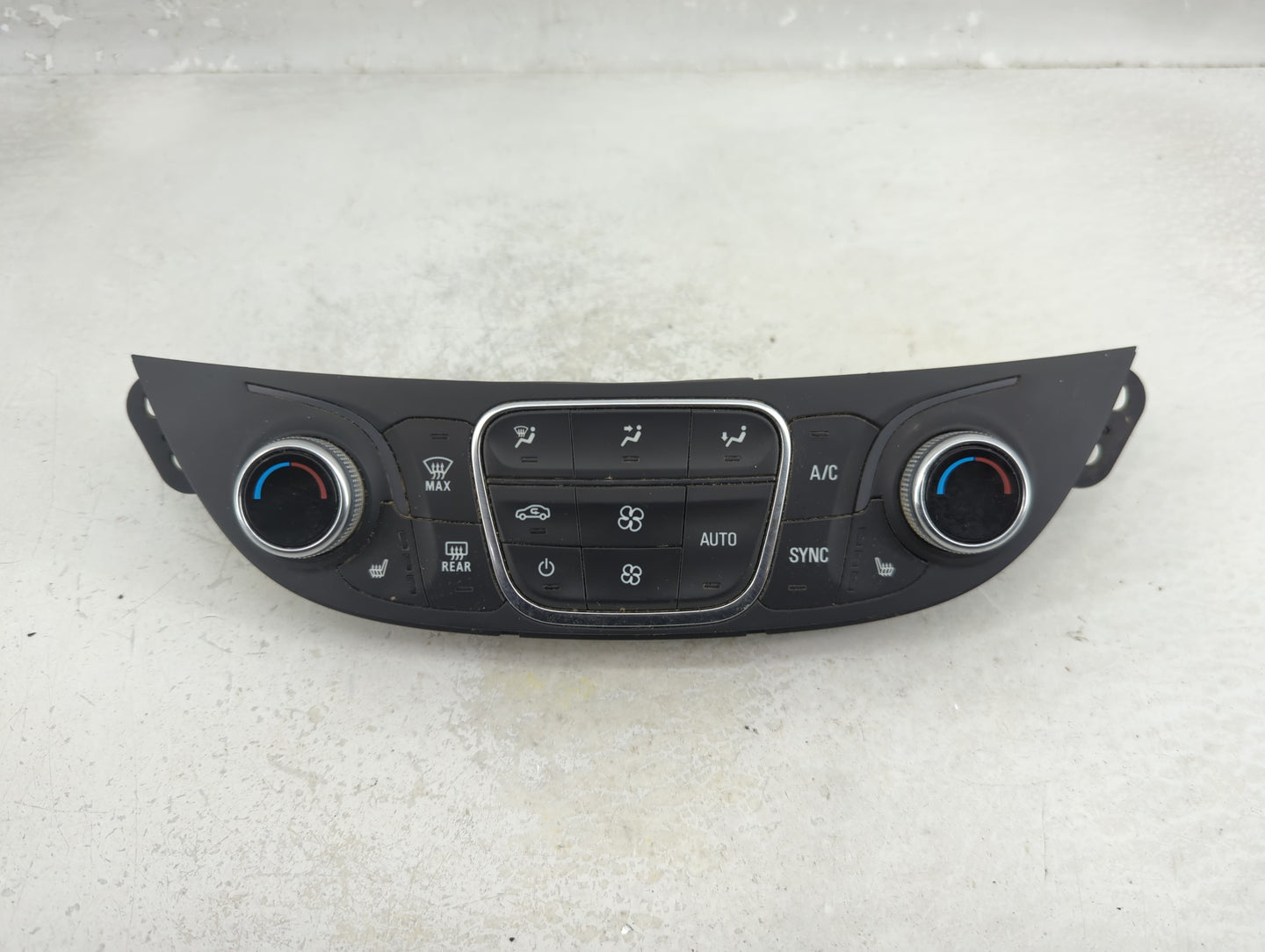 2018-2021 Chevrolet Malibu Climate Control Module Temperature AC/Heater Replacement P/N:84684288 Fits Fits 2018 2019 2020 20