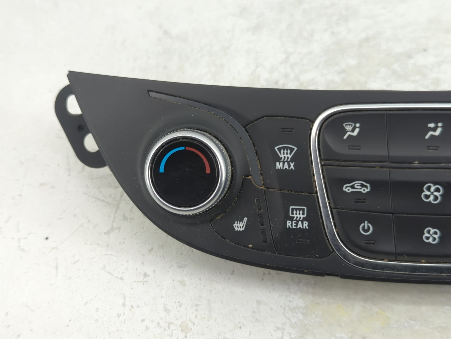 2018-2021 Chevrolet Malibu Climate Control Module Temperature AC/Heater Replacement P/N:84684288 Fits Fits 2018 2019 2020 20