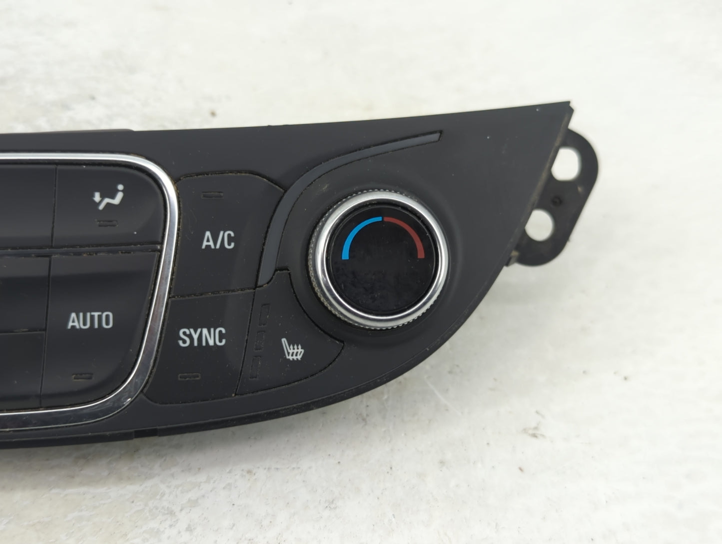 2018-2021 Chevrolet Malibu Climate Control Module Temperature AC/Heater Replacement P/N:84684288 Fits Fits 2018 2019 2020 20