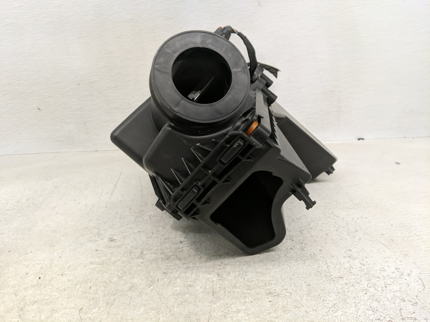 2016-2021 Chevrolet Malibu Air Cleaner Intake-duct Hose Tube - Oemusedautoparts1.com