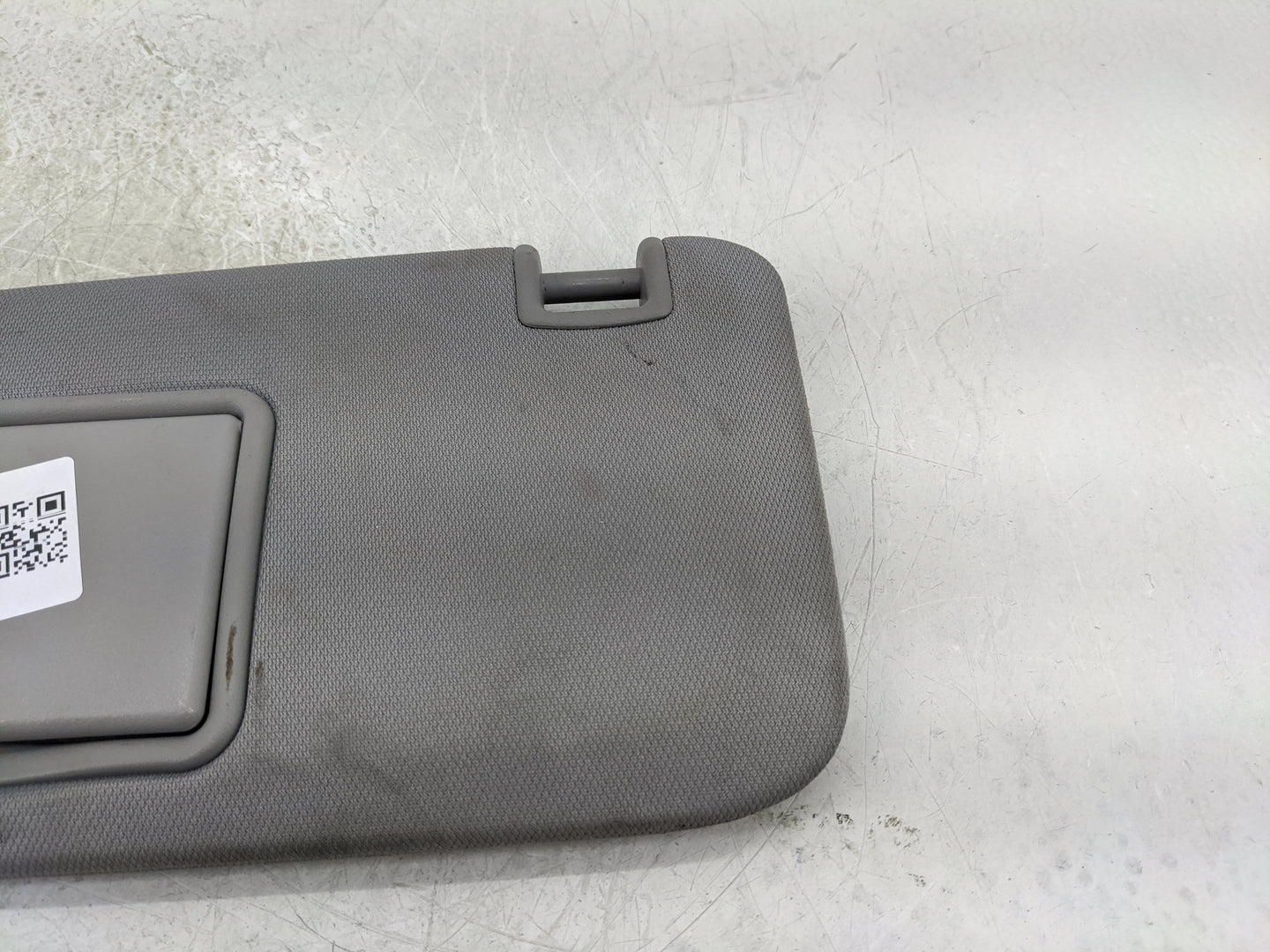 2016-2021 Chevrolet Malibu Sun Visor Shade Replacement Driver Left Mirror Fits Fits 2016 2017 2018 2019 2020 2021 OEM Used A