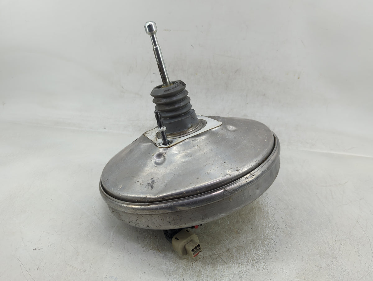 2016-2021 Chevrolet Malibu Power Brake Booster Oem 1383024 - Oemusedautoparts1.com