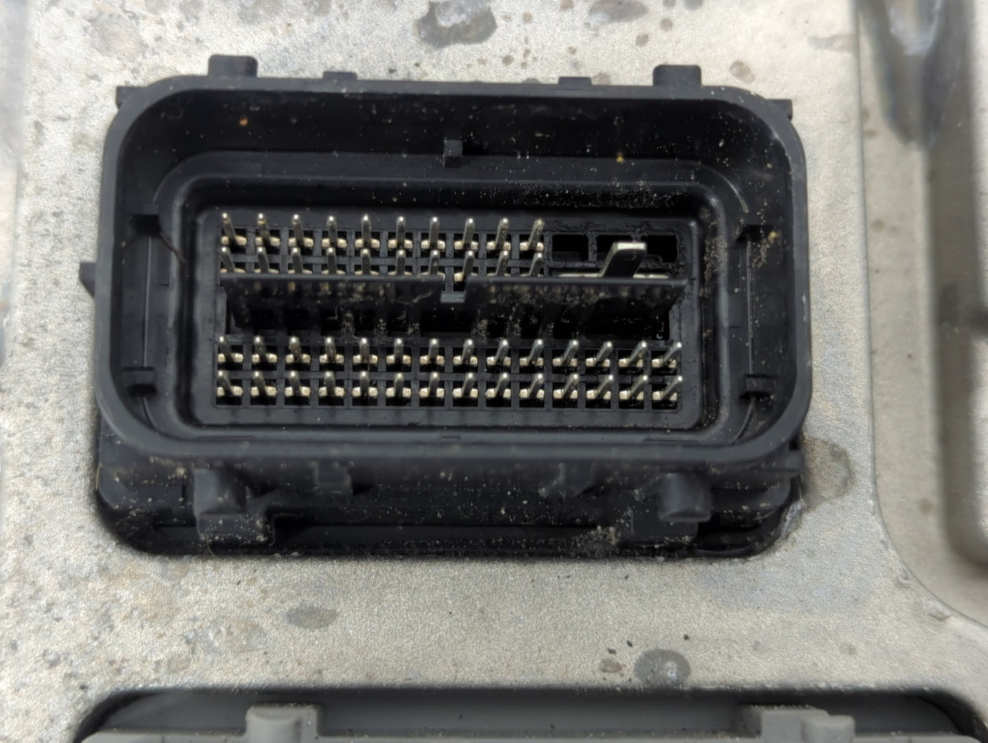 2020-2021 Chevrolet Malibu PCM Engine Control Computer ECU ECM PCU OEM P/N:116833270 12718932 Fits Fits 2020 2021 2022 OEM U