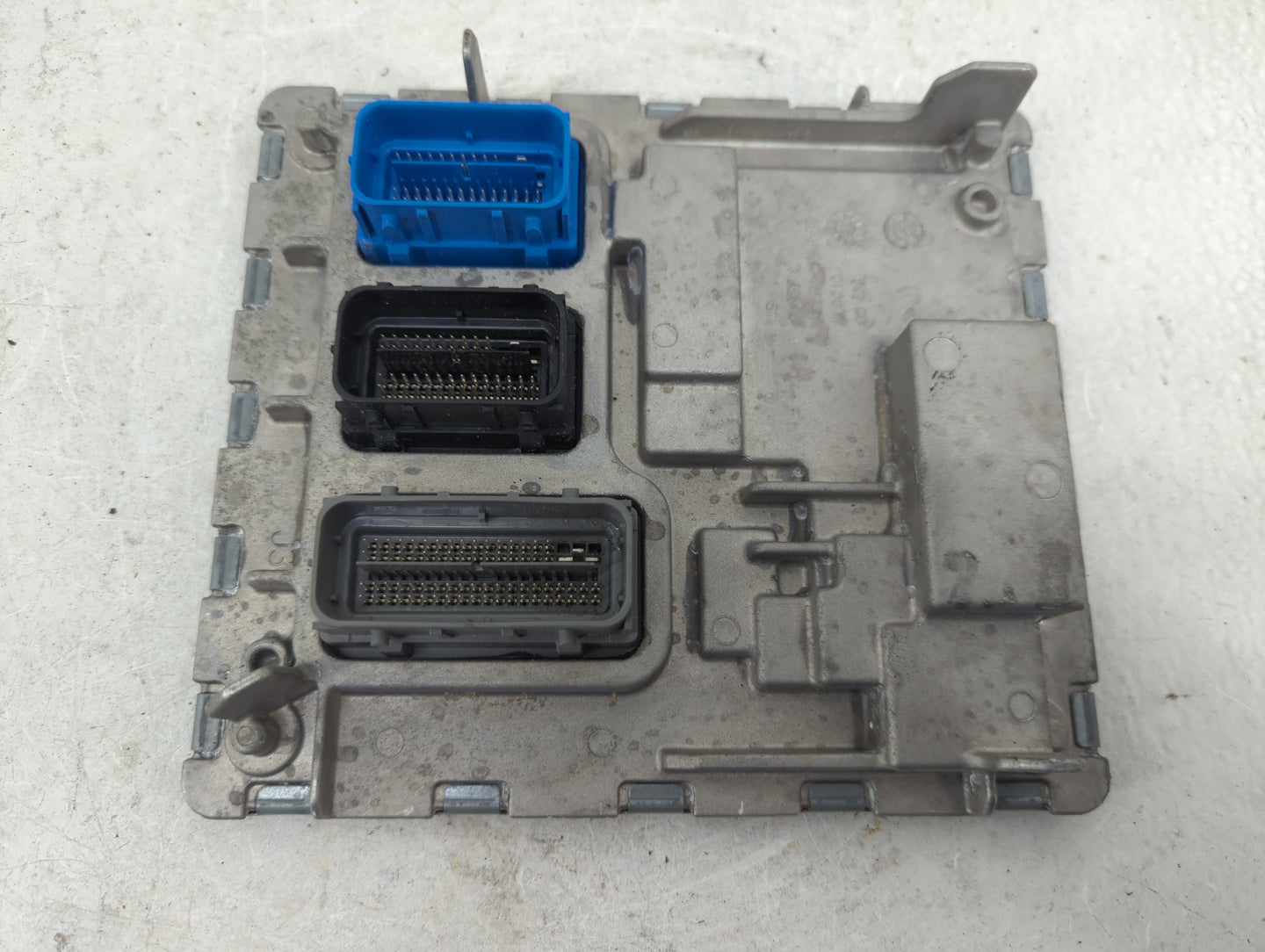 2020-2021 Chevrolet Malibu PCM Engine Control Computer ECU ECM PCU OEM P/N:116833270 12718932 Fits Fits 2020 2021 2022 OEM U