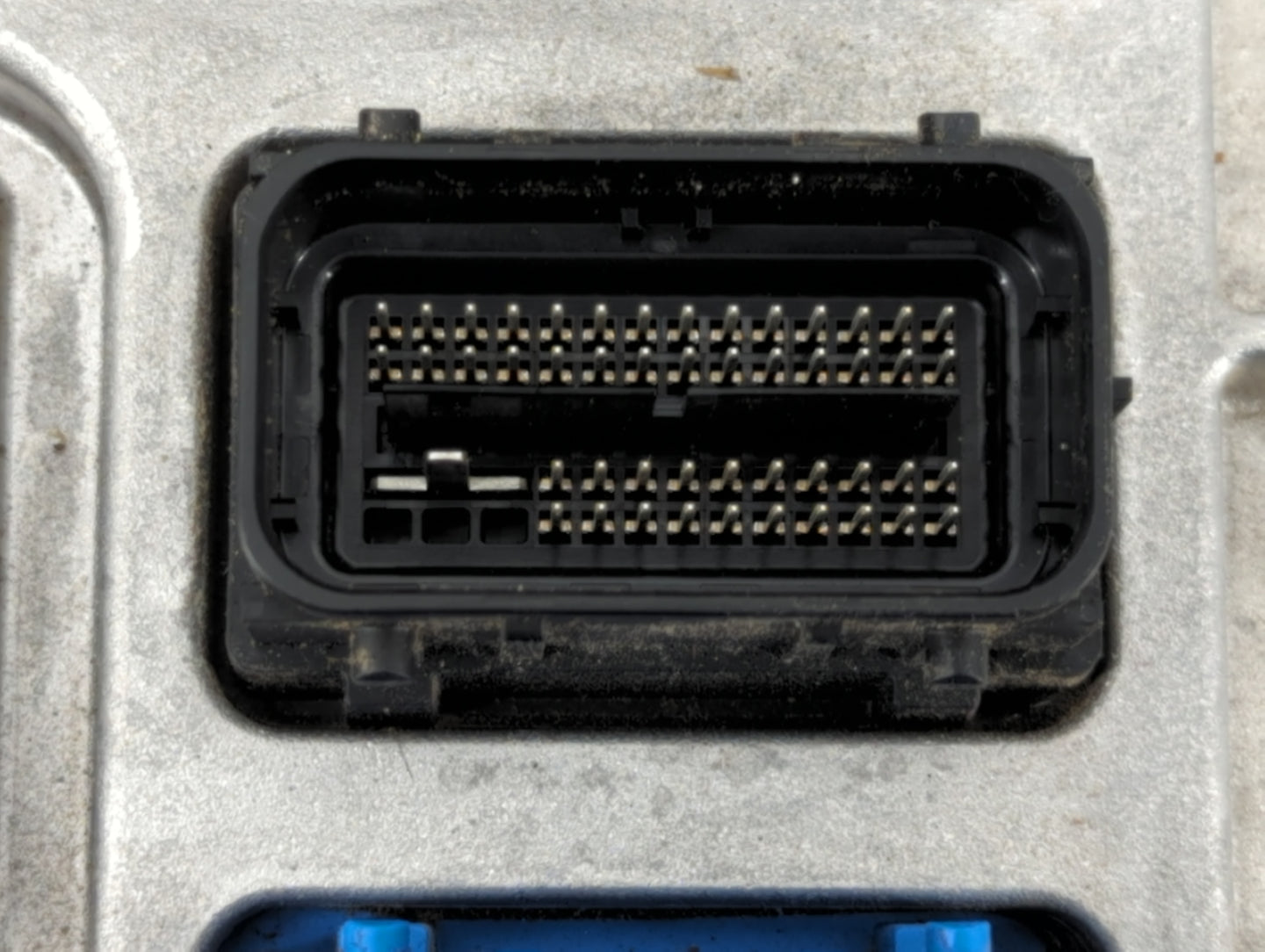 2020-2021 Chevrolet Malibu PCM Engine Control Computer ECU ECM PCU OEM P/N:116833270 12727139, 12718932 Fits Fits 2020 2021 