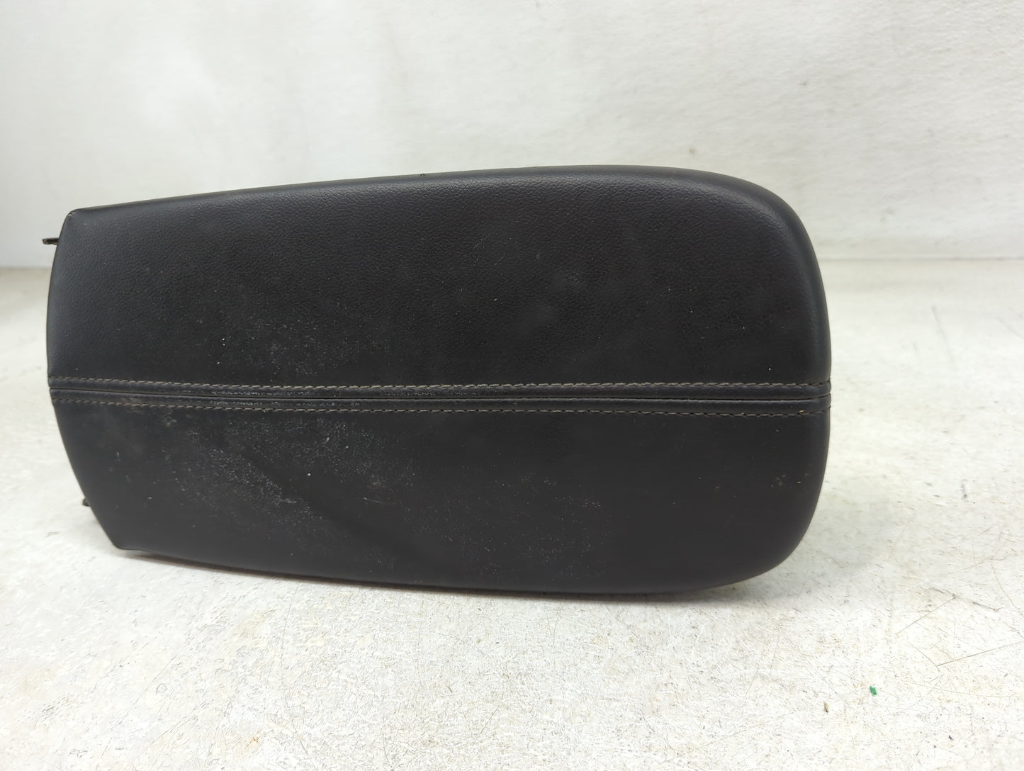 2022 Chevrolet Malibu Center Console Armrest Cover Lid Fits OEM Used Auto Parts - Oemusedautoparts1.com