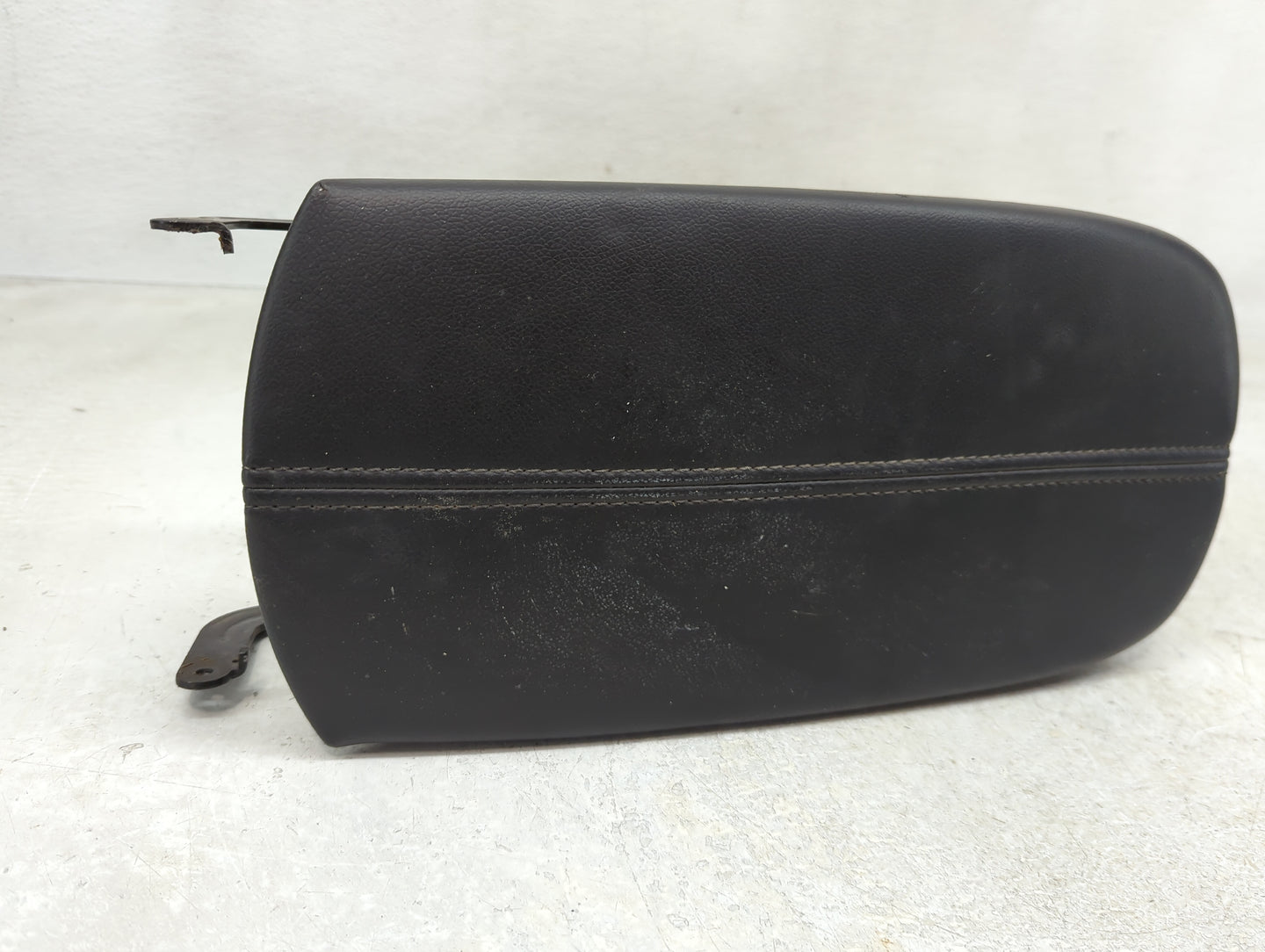 2022 Chevrolet Malibu Center Console Armrest Cover Lid Fits OEM Used Auto Parts - Oemusedautoparts1.com