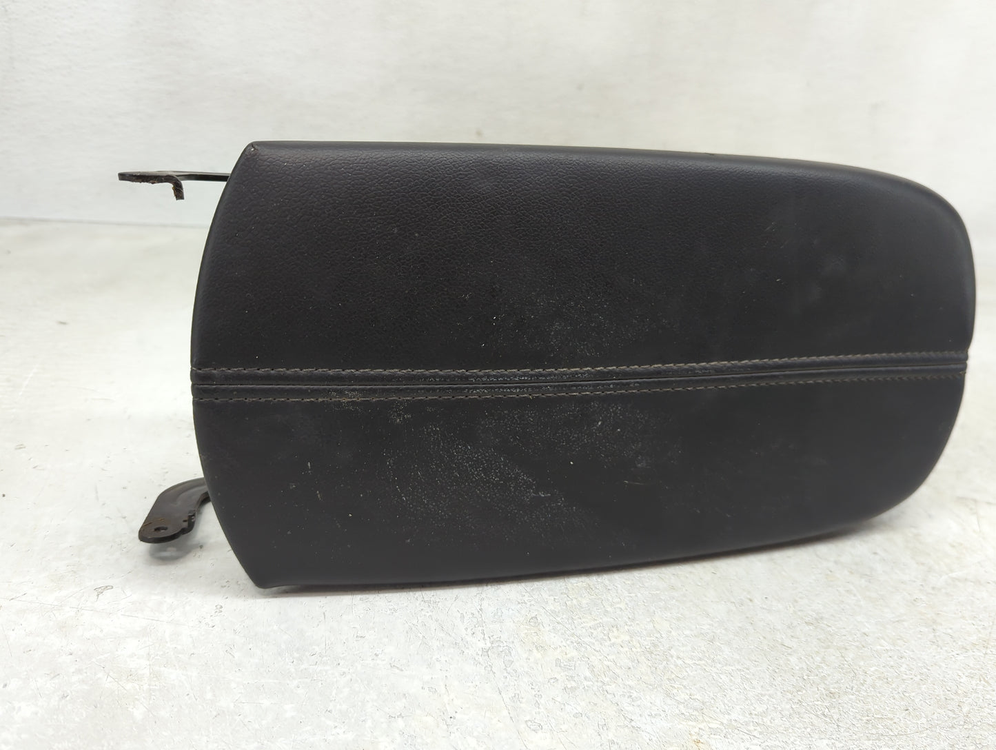 2022 Chevrolet Malibu Center Console Armrest Cover Lid Fits OEM Used Auto Parts - Oemusedautoparts1.com