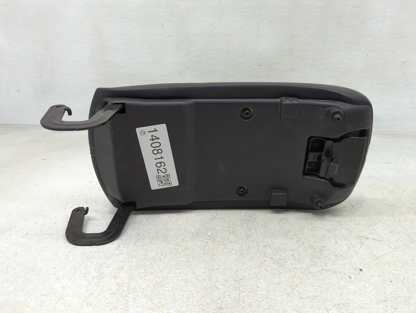 2022 Chevrolet Malibu Center Console Armrest Cover Lid Fits OEM Used Auto Parts - Oemusedautoparts1.com
