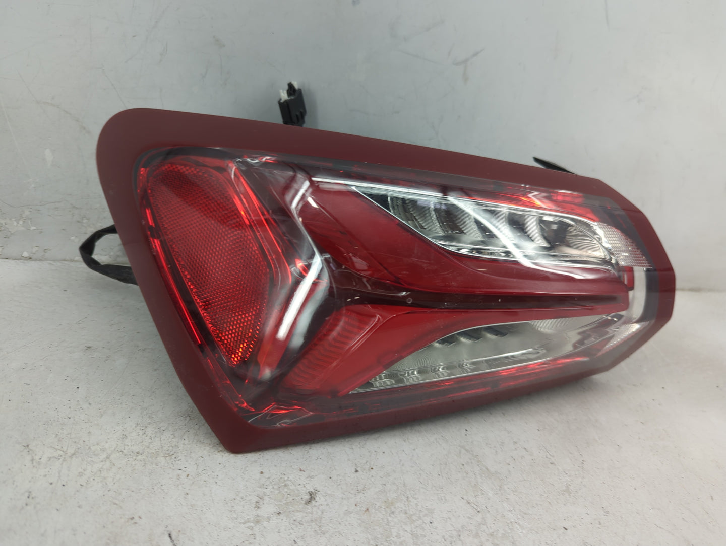 2019-2021 Chevrolet Malibu Tail Light Assembly Passenger Right OEM P/N:00202278 Fits Fits 2019 2020 2021 OEM Used Auto Parts