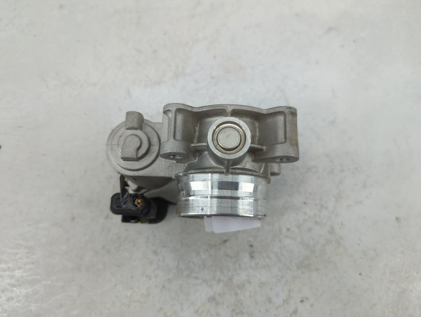 2016-2021 Chevrolet Malibu Throttle Body P/N:12671379AA Fits Fits 2016 2017 2018 2019 2020 2021 2022 OEM Used Auto Parts - O