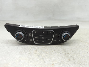 compare product 2018-2021 Chevrolet Malibu Climate Control Module Temperature AC/Heater Replacement P/N:846684288 Fits Fits 2018 2019 2020 2021 OEM Used Auto Parts