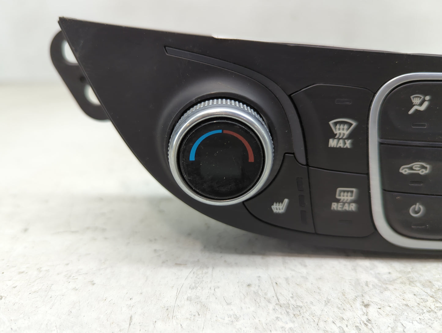 2018-2021 Chevrolet Malibu Climate Control Module Temperature AC/Heater Replacement P/N:846684288 Fits Fits 2018 2019 2020 2