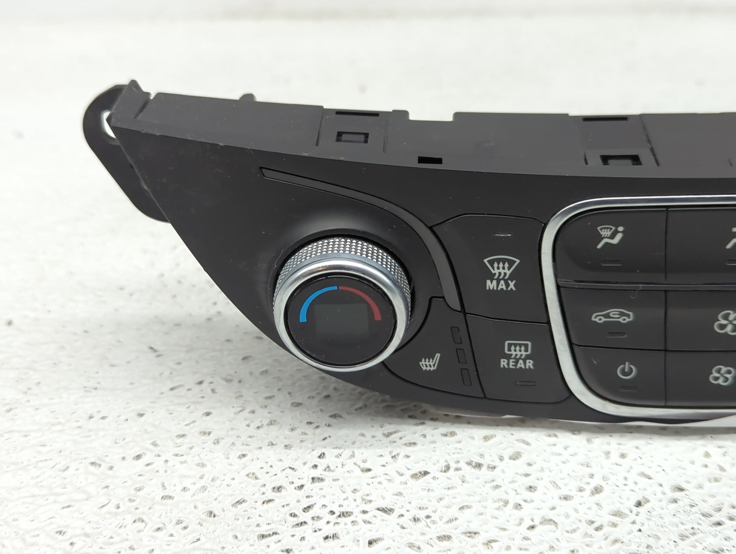 2018-2021 Chevrolet Malibu Climate Control Module Temperature AC/Heater Replacement P/N:84684288 Fits Fits 2018 2019 2020 20