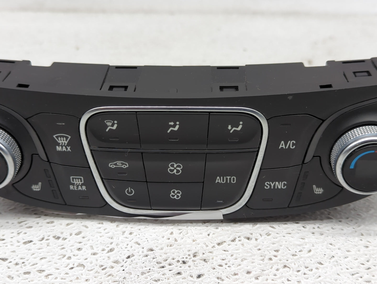 2018-2021 Chevrolet Malibu Climate Control Module Temperature AC/Heater Replacement P/N:84684288 Fits Fits 2018 2019 2020 20