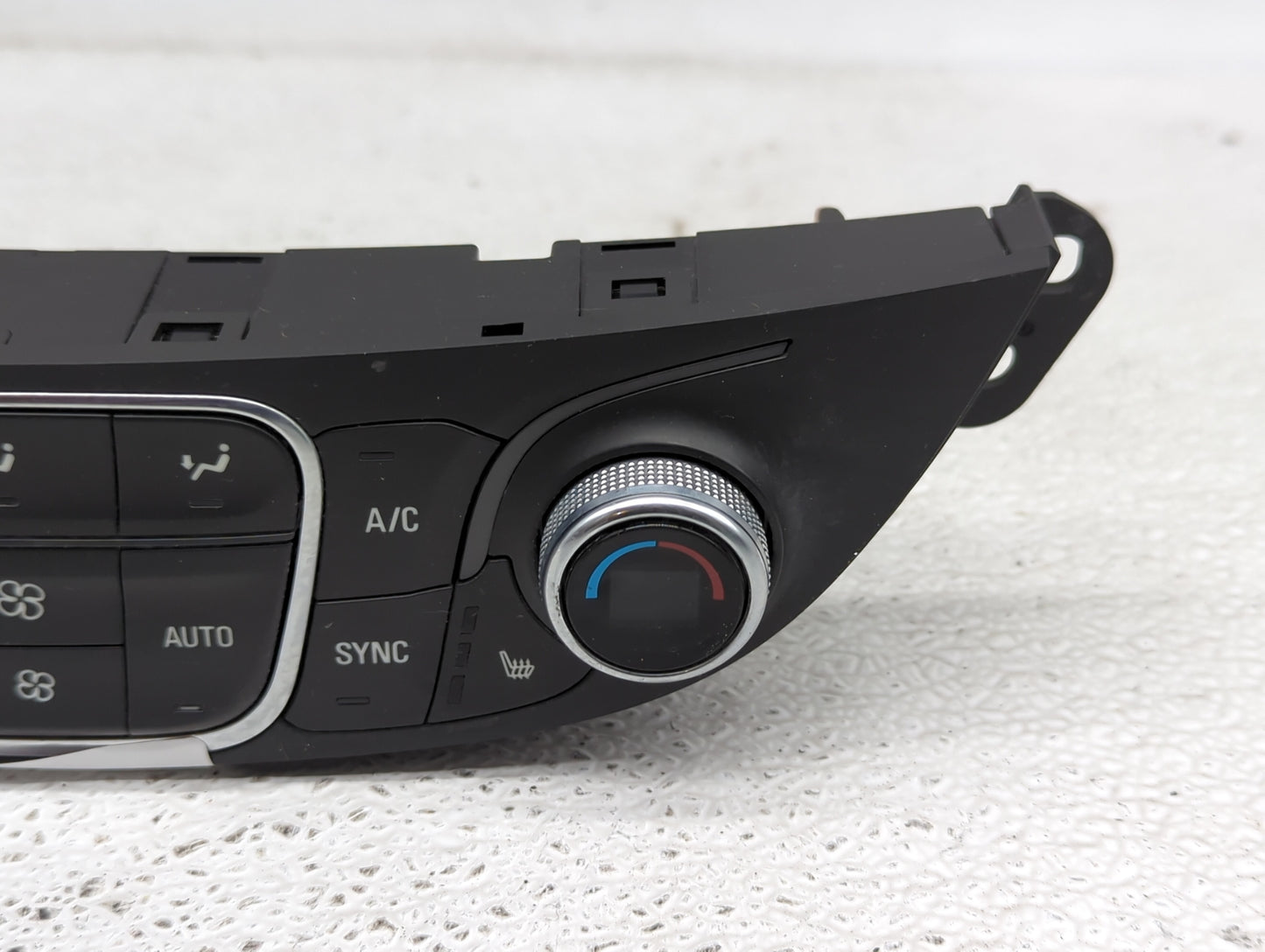 2018-2021 Chevrolet Malibu Climate Control Module Temperature AC/Heater Replacement P/N:84684288 Fits Fits 2018 2019 2020 20